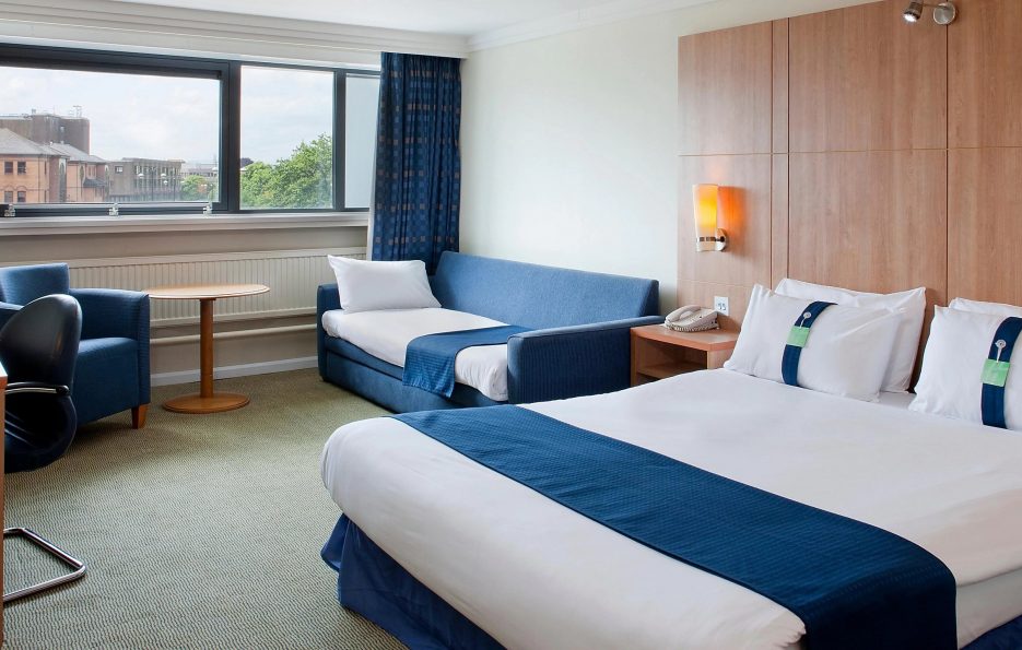 Holiday Inn Cardiff City Image 6